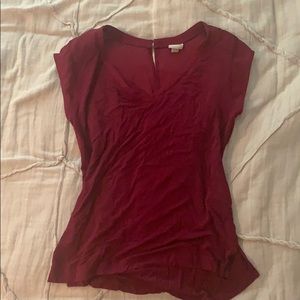 Maroon V neck